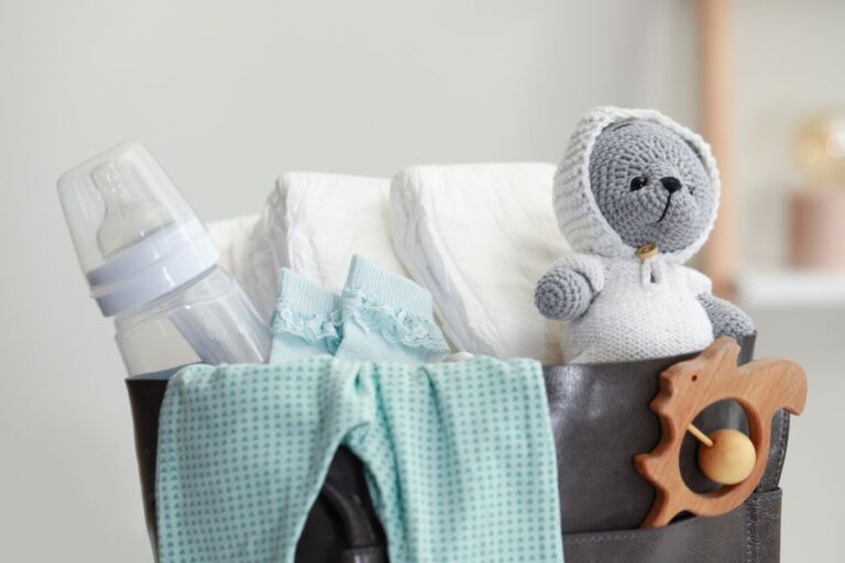 On-the-Go Organization: How to Keep Your Diaper Bag Neat and Tidy